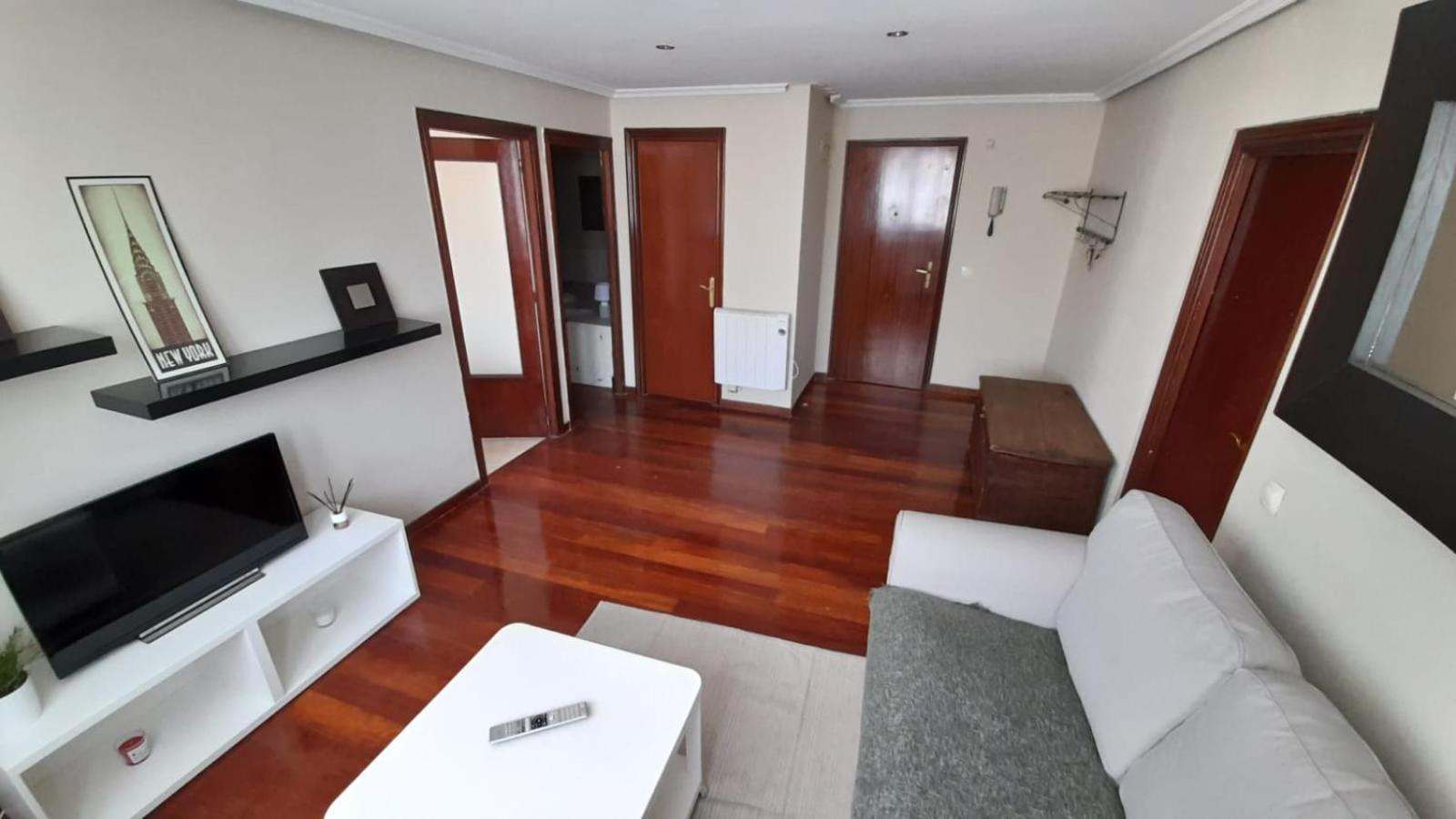 Apartment Piso 2 Muy Cerca De La Playa De Salinas Piedras Blancas